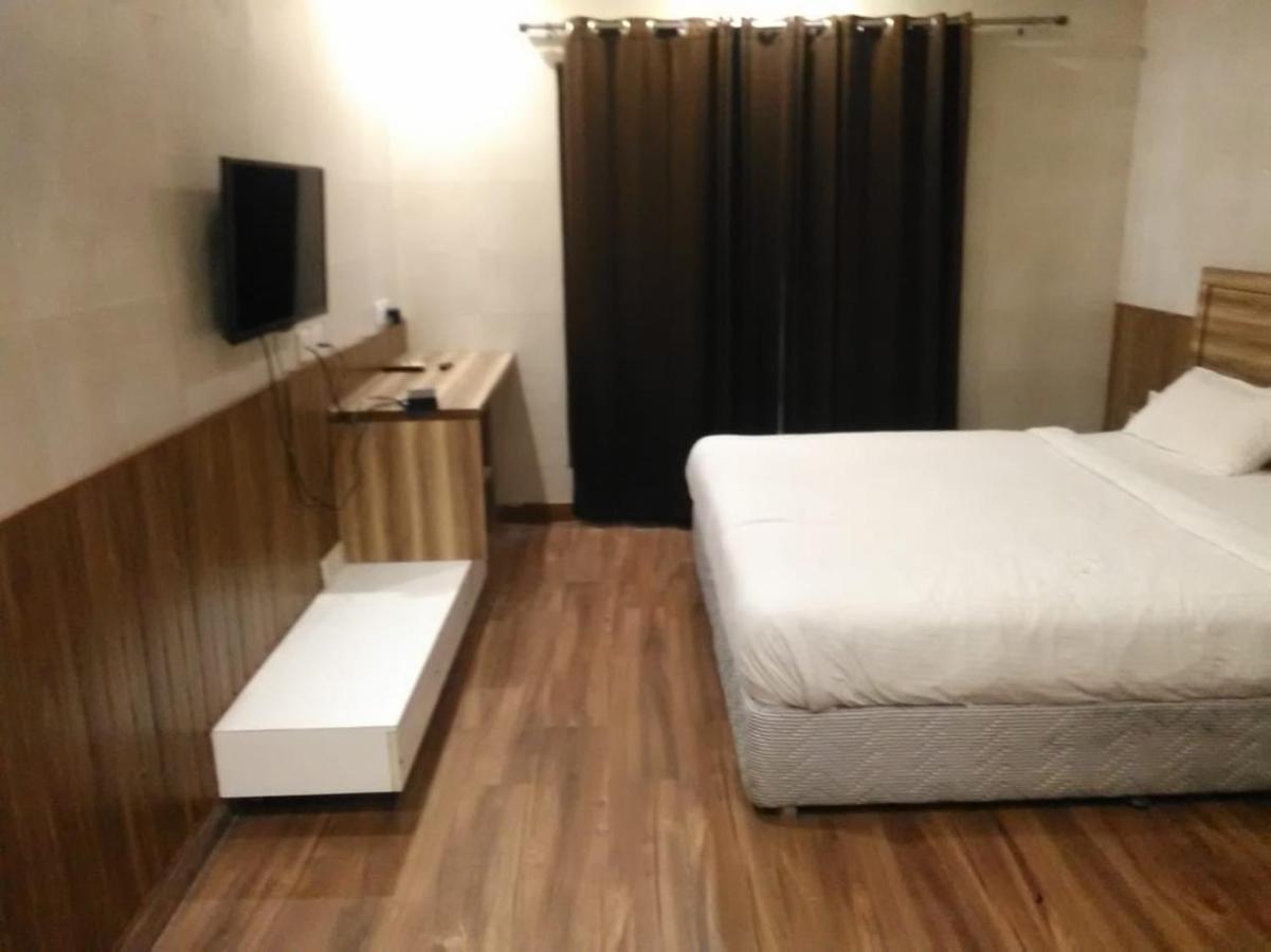 Hotel Aval International Gurgaon Exterior foto